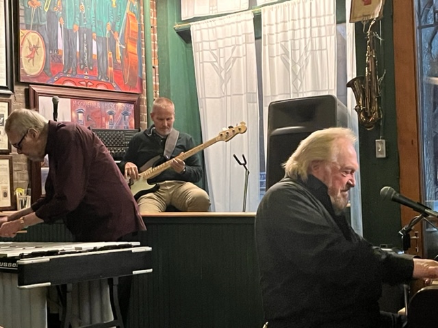 the trio playing at BoHo